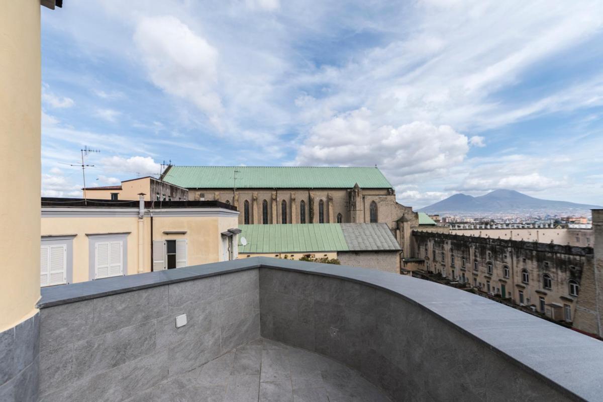 Residenza Trinita Maggiore Neapol Zewnętrze zdjęcie